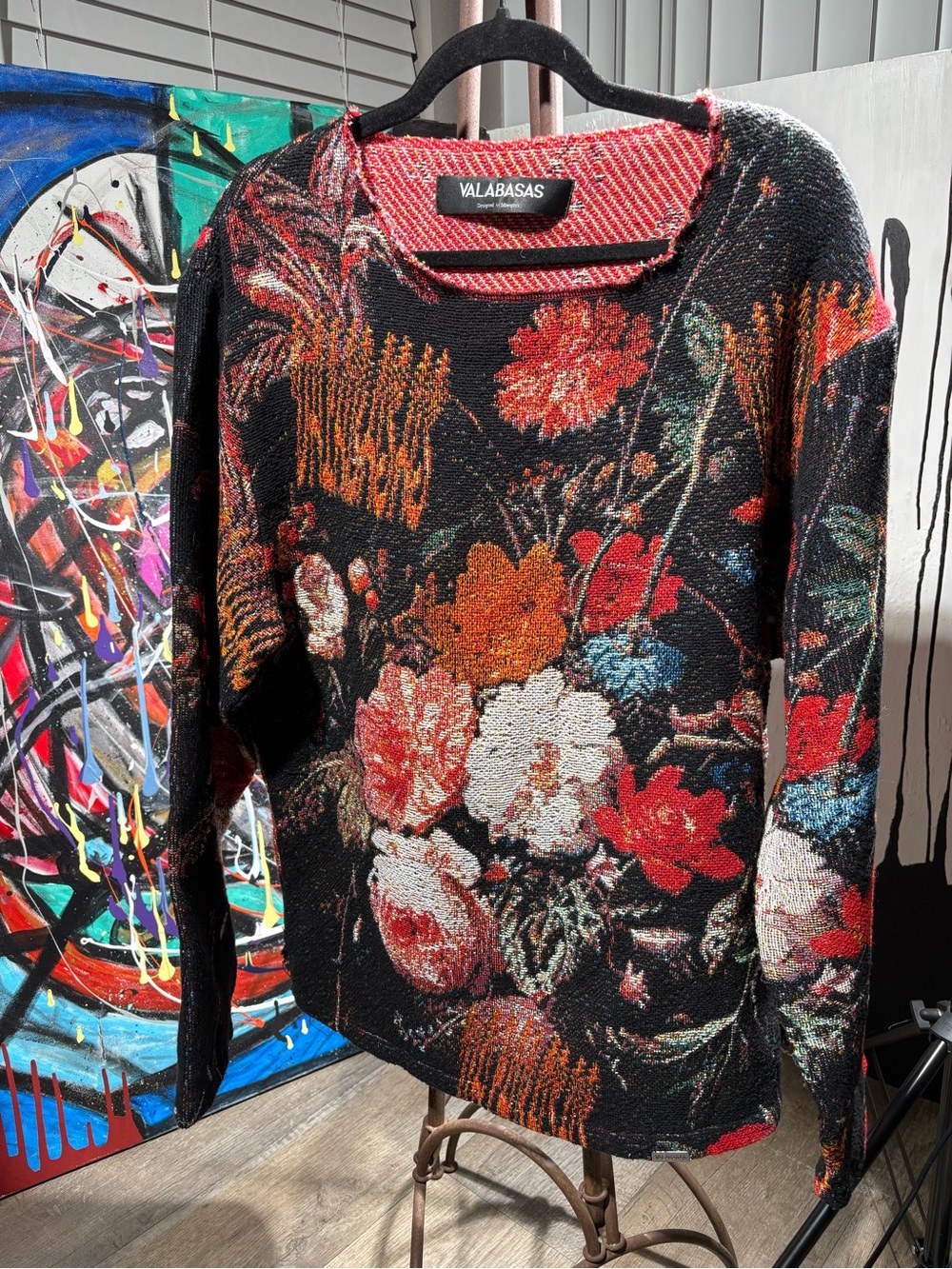 Valabasas sweater read